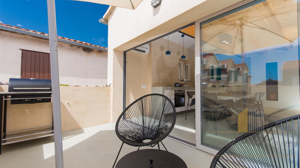 Luxuriös renoviertes Steinhaus mit Terrasse - Trogir!