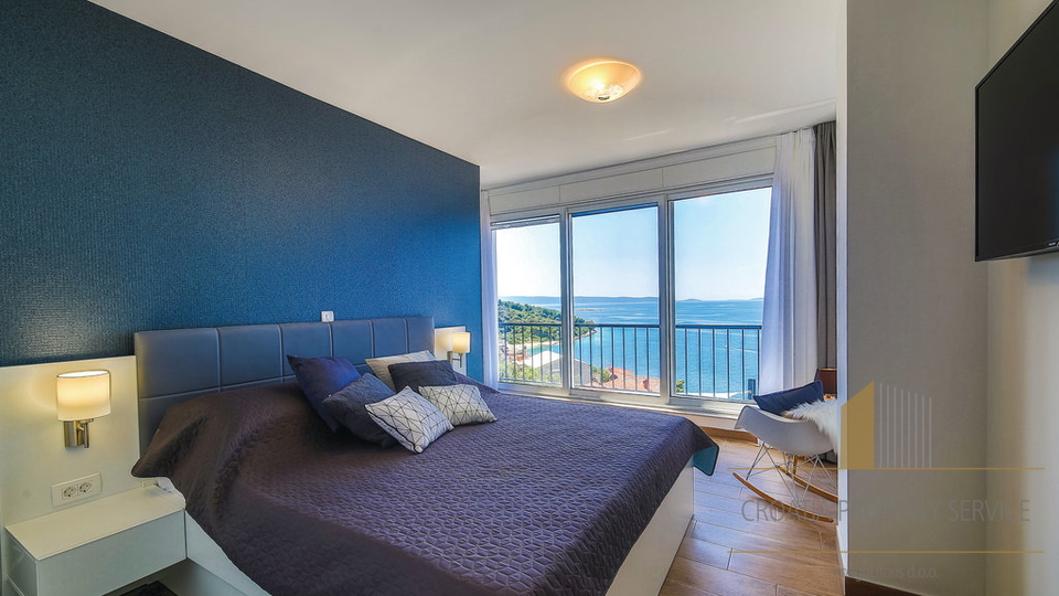 Luxury villa with a panoramic view of the sea on the island of Čiovo!