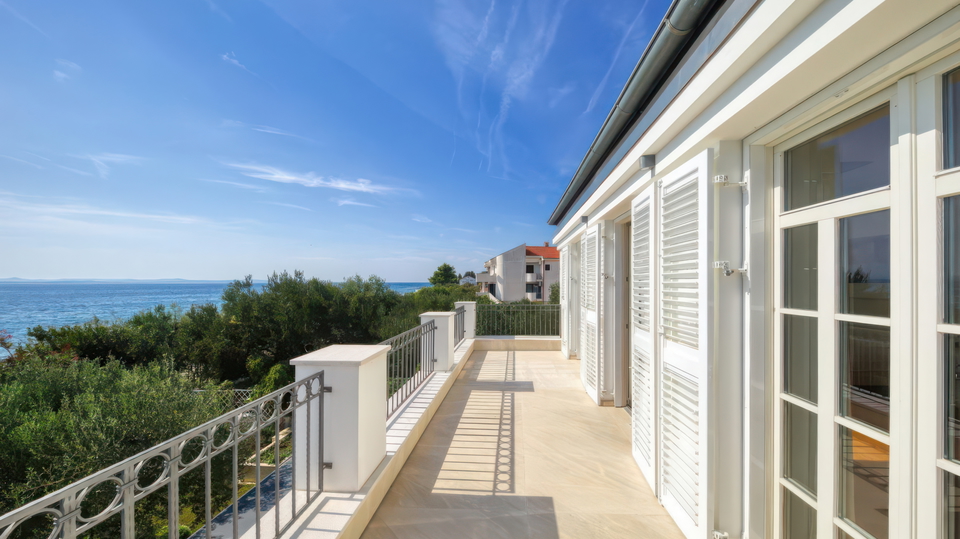 &Pcy;&rcy;&iecy;&kcy;&rcy;&acy;&scy;&ncy;&acy;&yacy; &rcy;&ocy;&scy;&kcy;&ocy;&shcy;&ncy;&acy;&yacy; &vcy;&icy;&lcy;&lcy;&acy; &pcy;&iecy;&rcy;&vcy;&acy;&yacy; &lcy;&icy;&ncy;&icy;&yacy; &ucy; &mcy;&ocy;&rcy;&yacy; - &Zcy;&acy;&dcy;&acy;&rcy;&excl;