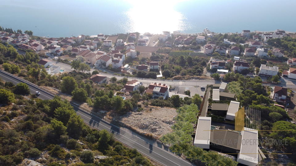 Luxury semi-detached villa with sea view in a prestigious location near Trogir!