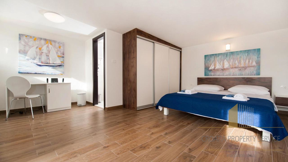Eine einzigartige Luxusimmobilie auf einem Grundstück von 10.000 m2 in Milna auf der Insel Brač!