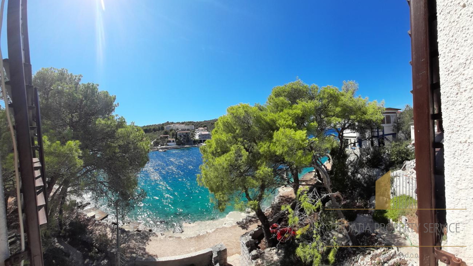 Апартманска кућа први ред до мора – Рањањ!