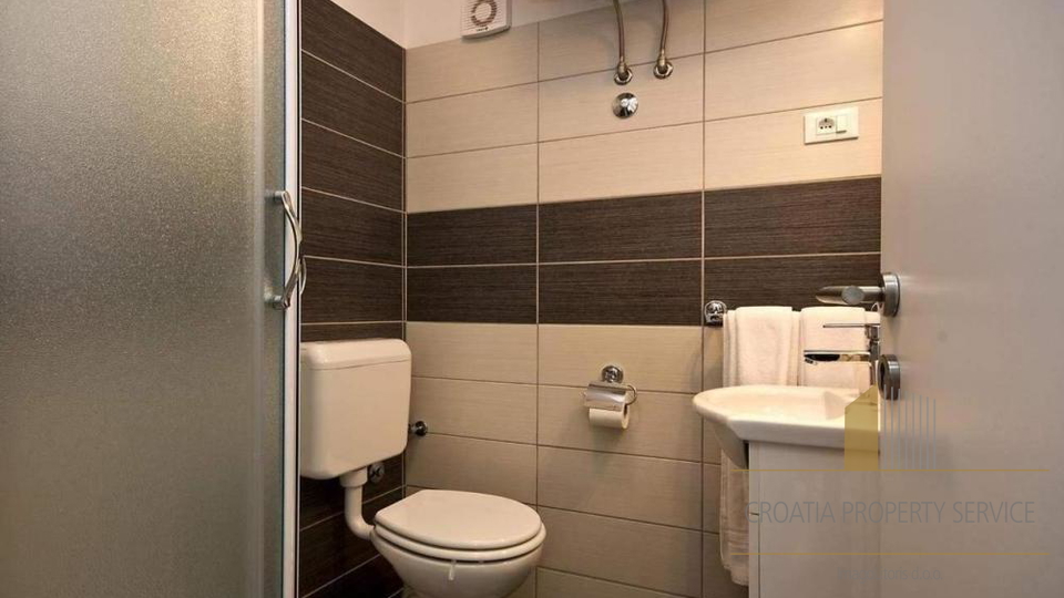 Apart-hotel sa 6 apartmana u povijesnoj jezgri Zadra!