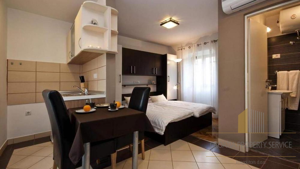Apart-hotel sa 6 apartmana u povijesnoj jezgri Zadra!