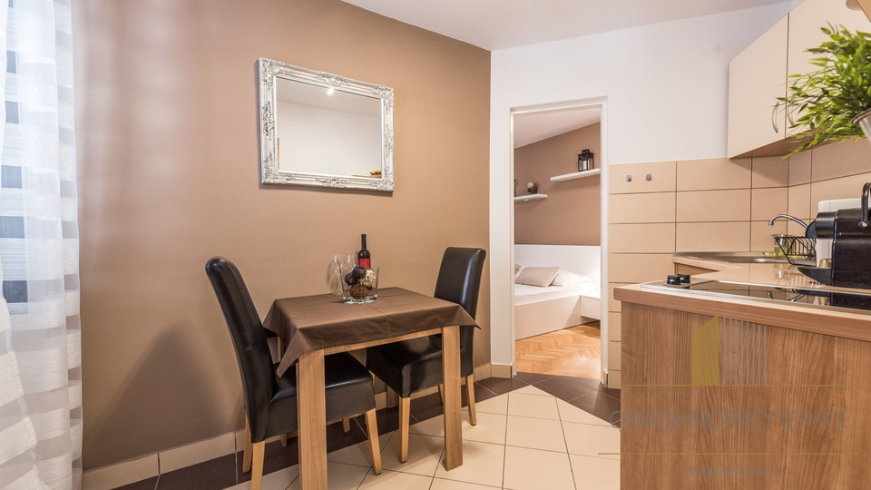 Apart-hotel sa 6 apartmana u povijesnoj jezgri Zadra!