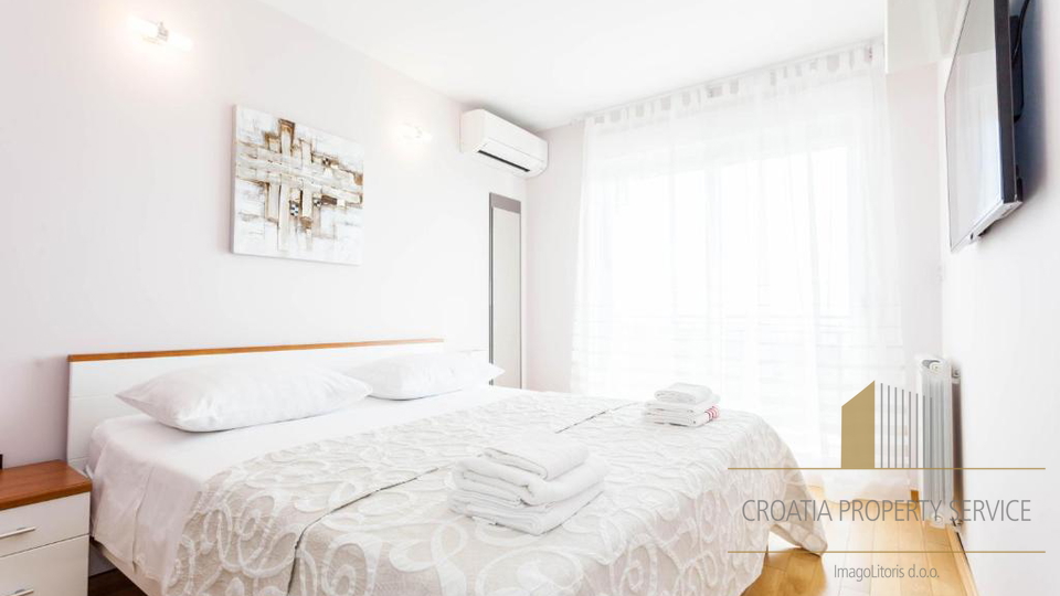 Exklusive Villa in Klis mit Panoramablick auf das Meer und Split&excl;