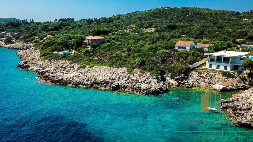 Nuova villa moderna in prima fila sul mare vicino a Dubrovnik!