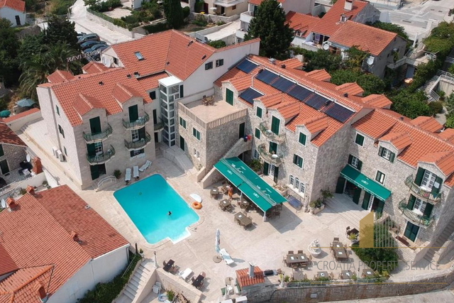 Magnificent 4**** spa hotel in the center of Bol on the island of Brač!