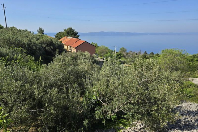 Verkauf! Grundstück mit Meerblick in Podgora!