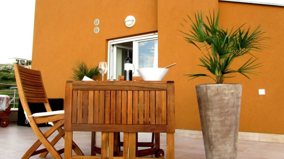 &Dcy;&vcy;&ucy;&khcy;&ecy;&tcy;&acy;&zhcy;&ncy;&acy;&yacy; &kcy;&vcy;&acy;&rcy;&tcy;&icy;&rcy;&acy; &vcy; 80 &mcy;&iecy;&tcy;&rcy;&acy;&khcy; &ocy;&tcy; &pcy;&rcy;&iecy;&kcy;&rcy;&acy;&scy;&ncy;&ocy;&gcy;&ocy; &pcy;&lcy;&yacy;&zhcy;&acy; &vcy; &ocy;&kcy;&rcy;&iecy;&scy;&tcy;&ncy;&ocy;&scy;&tcy;&yacy;&khcy; &Zcy;&acy;&dcy;&acy;&rcy;&acy;&comma; &pcy;&rcy;&ocy;&dcy;&acy;&iocy;&tcy;&scy;&yacy;&excl;