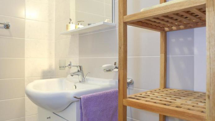 &Dcy;&vcy;&ucy;&khcy;&ecy;&tcy;&acy;&zhcy;&ncy;&acy;&yacy; &kcy;&vcy;&acy;&rcy;&tcy;&icy;&rcy;&acy; &vcy; 80 &mcy;&iecy;&tcy;&rcy;&acy;&khcy; &ocy;&tcy; &pcy;&rcy;&iecy;&kcy;&rcy;&acy;&scy;&ncy;&ocy;&gcy;&ocy; &pcy;&lcy;&yacy;&zhcy;&acy; &vcy; &ocy;&kcy;&rcy;&iecy;&scy;&tcy;&ncy;&ocy;&scy;&tcy;&yacy;&khcy; &Zcy;&acy;&dcy;&acy;&rcy;&acy;&comma; &pcy;&rcy;&ocy;&dcy;&acy;&iocy;&tcy;&scy;&yacy;&excl;