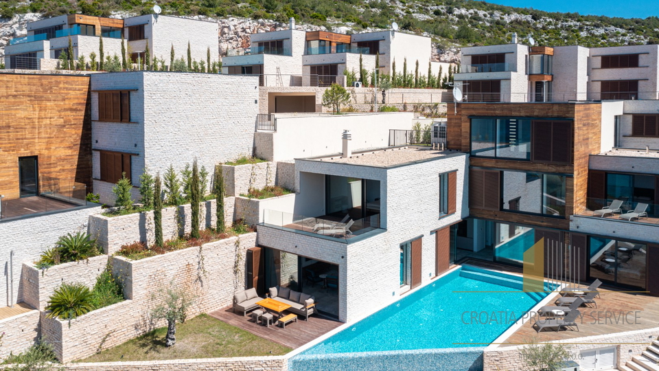 Casa, 386 m2, Vendita, Primošten