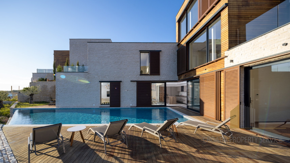 Casa, 386 m2, Vendita, Primošten
