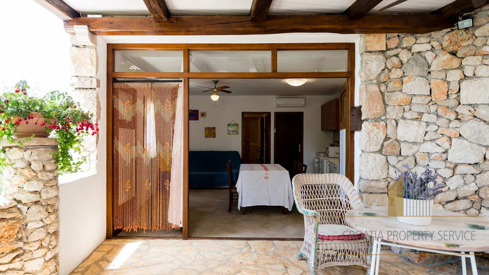 Bellissima casa con vista panoramica sul mare sull'isola di Brač!