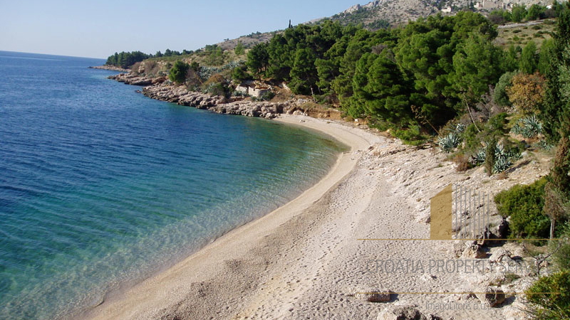 Bellissima casa con vista panoramica sul mare sull'isola di Brač!