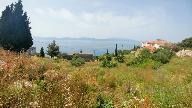 Građevinsko zemljište uz plažu - Makarska Rivijera!
