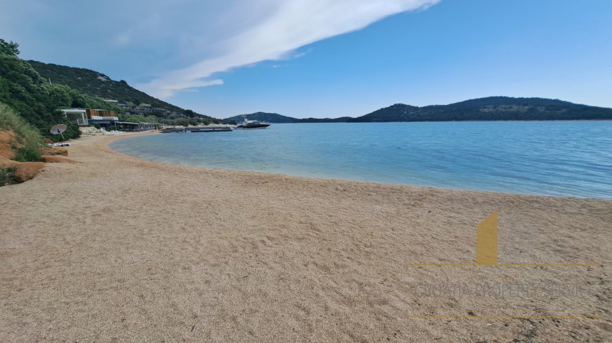 Уникальное поместье в привлекательном месте у моря - Муртер!
