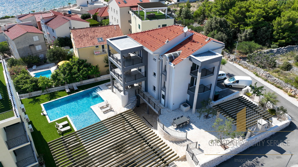 Novo luksuzno stanovanje 100 m od morja - Sevid!