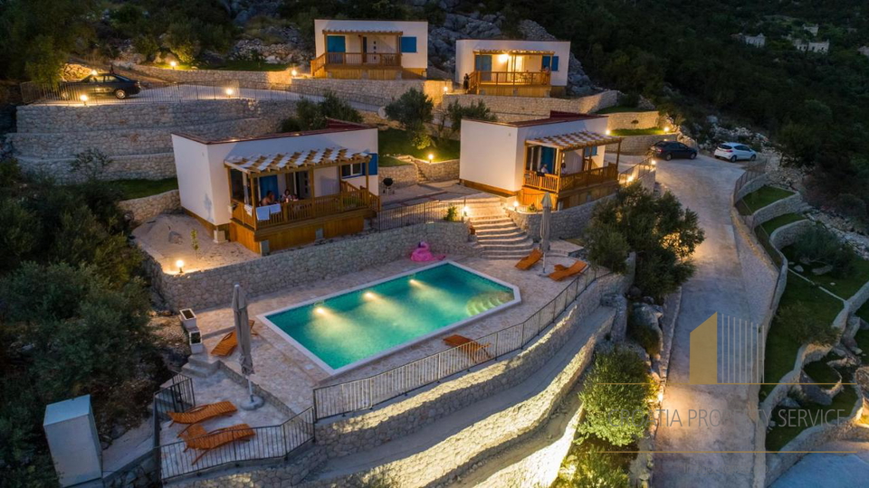 Campeggio di lusso con splendida vista sul mare - Baćina!
