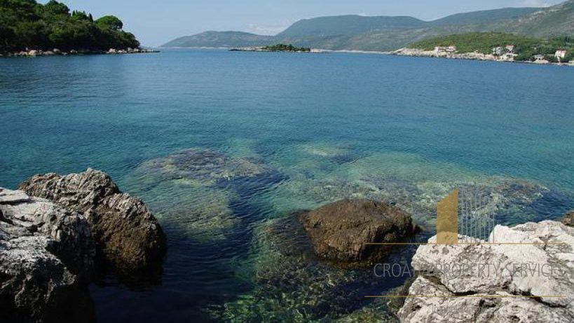 Edinstven otok le 500 m od najbližje kopenske pristanišča v okolici Dubrovnika!
