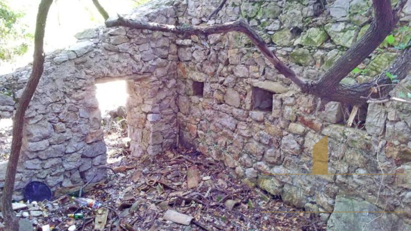 Edinstven otok le 500 m od najbližje kopenske pristanišča v okolici Dubrovnika!