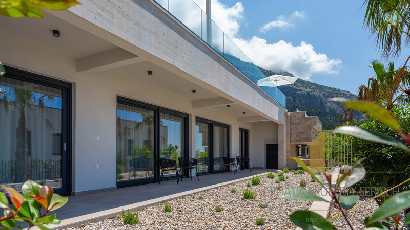 Nuova villa di lusso con piscina e splendida vista sul mare - Makarska!