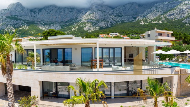 Nuova villa di lusso con piscina e splendida vista sul mare - Makarska!