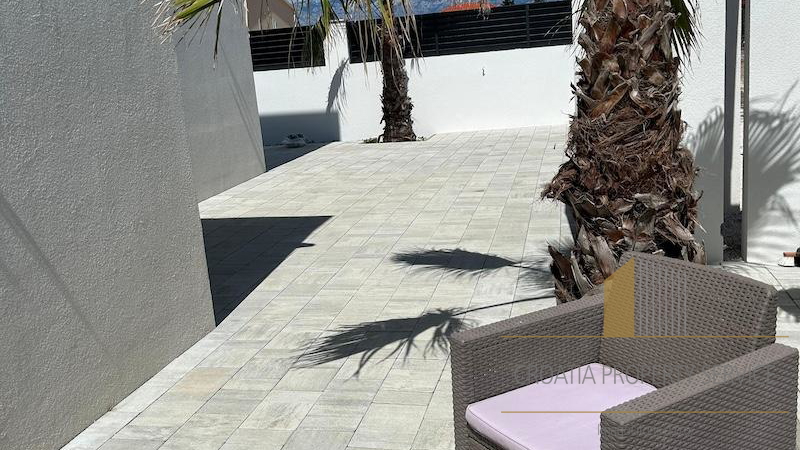 Modern elegant villa with sea view near Zadar!