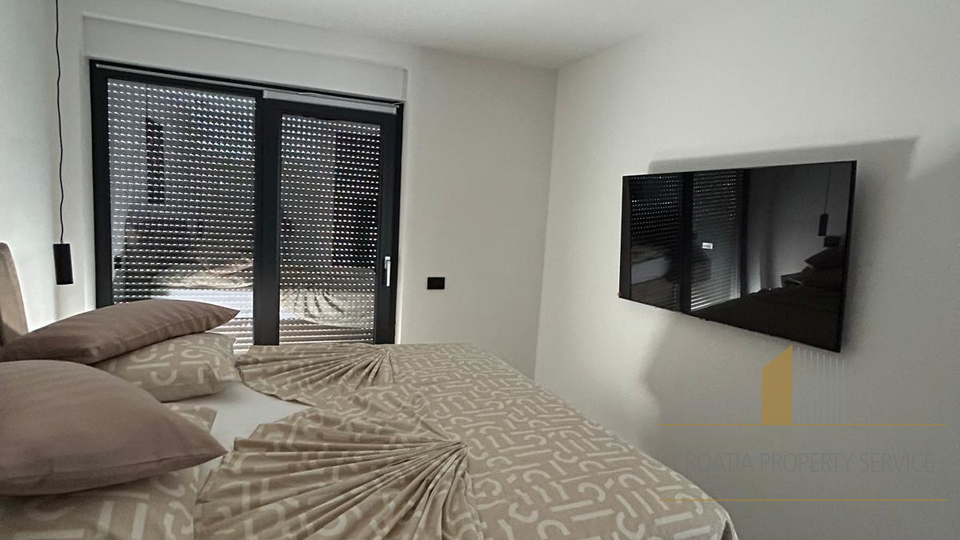 Modern elegant villa with sea view near Zadar!