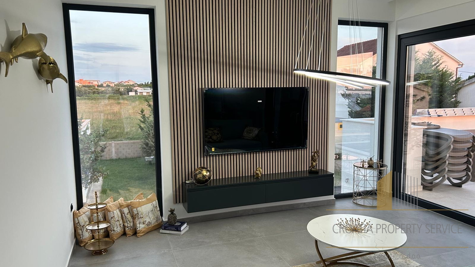Modern elegant villa with sea view near Zadar!