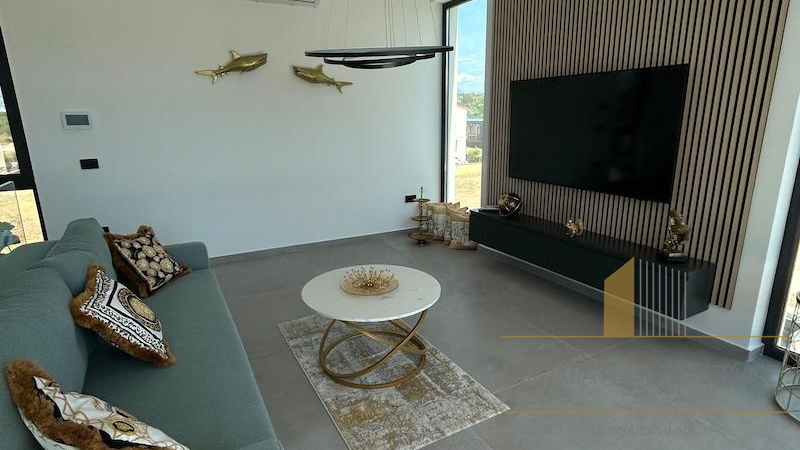 Modern elegant villa with sea view near Zadar!