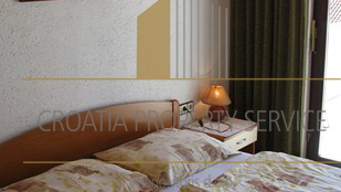 Čudovita apartmajska vila  ob morju v Primoštenu!