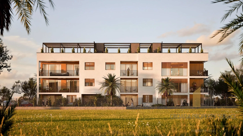 Luxuswohnung mit Garten und Meerblick in einem modernen Neubau - Nin!