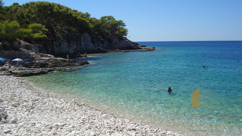 Apartma na odlični lokaciji s pogledom na morje na otoku Vis!