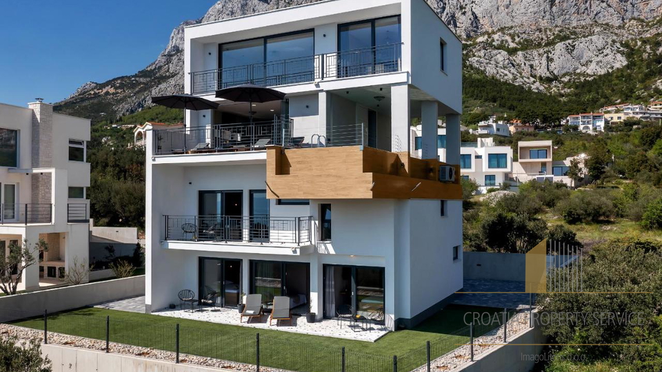 Una villa di lusso unica con vista panoramica sul mare - Makarska!