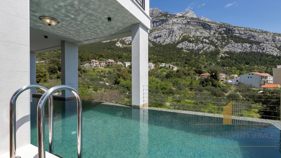 Una villa di lusso unica con vista panoramica sul mare - Makarska!
