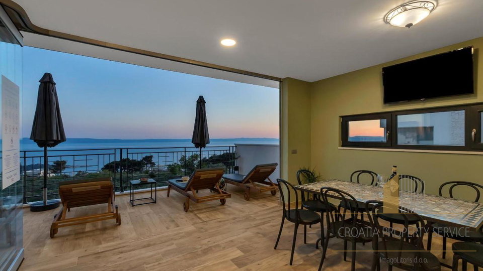 Una villa di lusso unica con vista panoramica sul mare - Makarska!