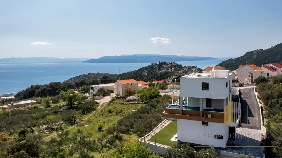 Una villa di lusso unica con vista panoramica sul mare - Makarska!