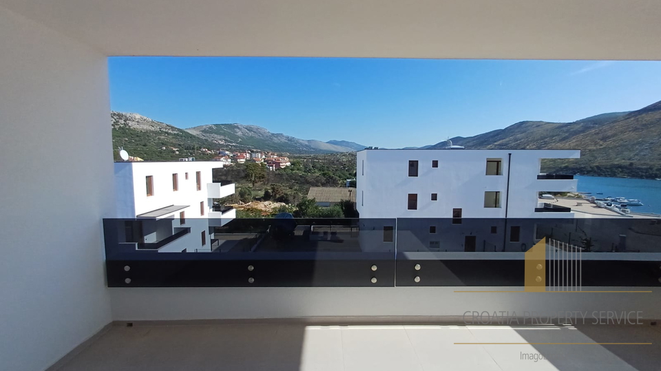 Penthouse mit Meerblick in einem modernen Neubau in der Nähe des Strandes - Grebaštica!