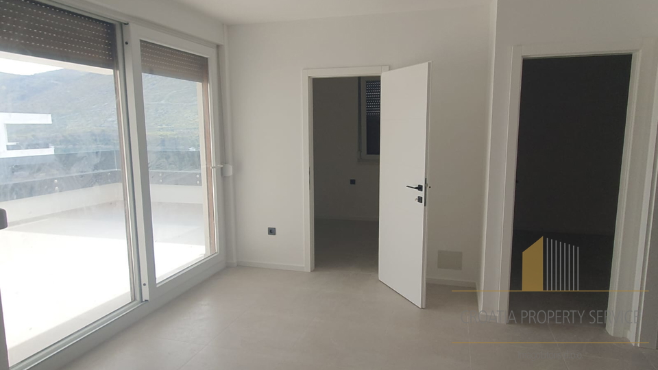 Dvosobno stanovanje v sodobni novogradnji v bližini plaže - Grebaštica!