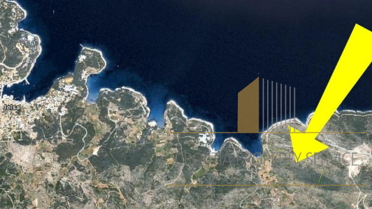 Attractive land with sea view in the tourist zone on the island of Hvar!