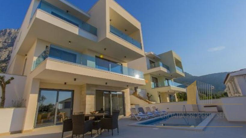 Super modern villa with a pool with a panoramic view of the sea - Makarska!