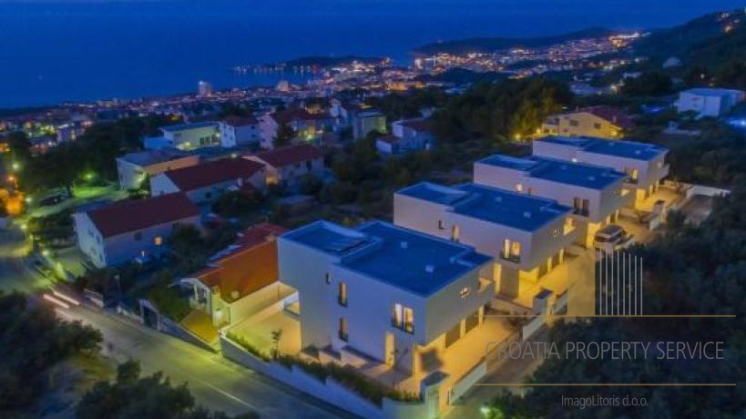 Super modern villa with a pool with a panoramic view of the sea - Makarska!