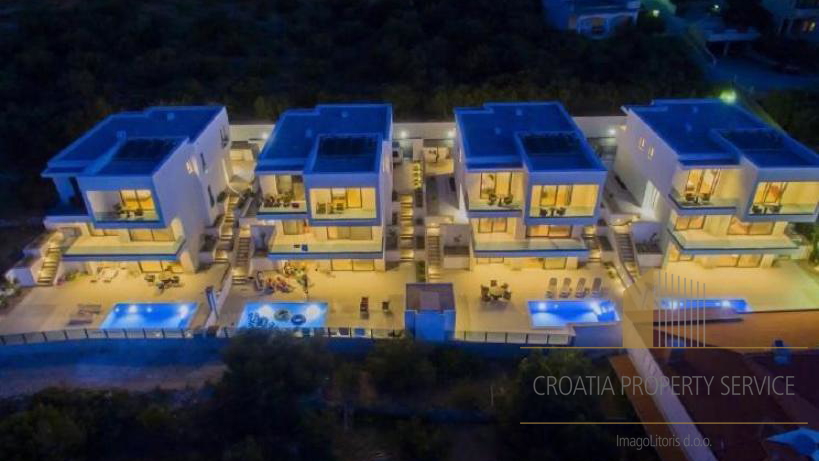 Super modern villa with a pool with a panoramic view of the sea - Makarska!