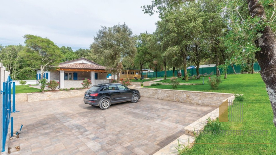 Predivna kuća na atraktivnoj lokaciji lokaciji 50 m od mora - Rovinj!