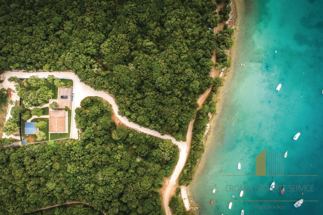 Predivna kuća na atraktivnoj lokaciji lokaciji 50 m od mora - Rovinj!