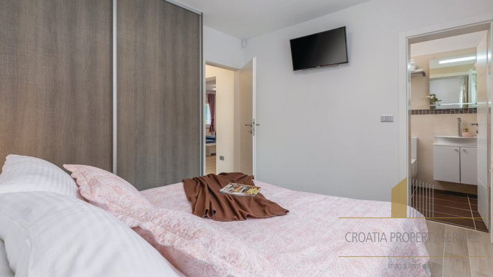 Predivna kuća na atraktivnoj lokaciji lokaciji 50 m od mora - Rovinj!