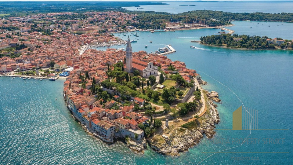 Predivna kuća na atraktivnoj lokaciji lokaciji 50 m od mora - Rovinj!