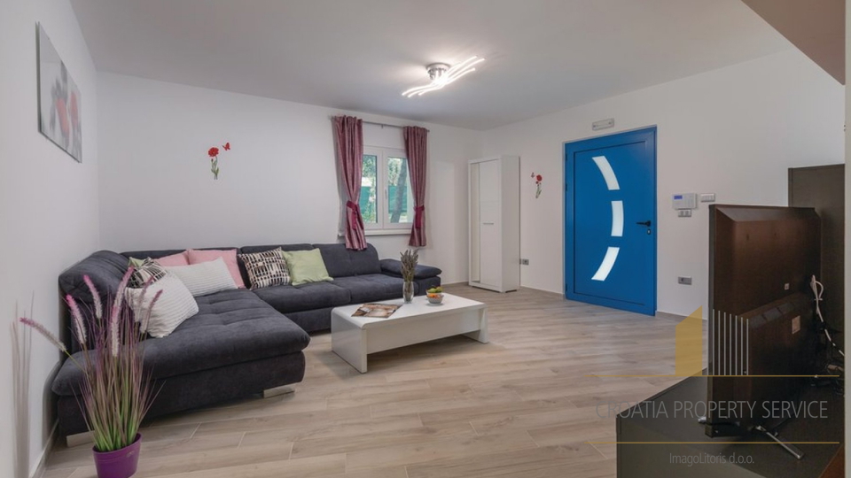 Predivna kuća na atraktivnoj lokaciji lokaciji 50 m od mora - Rovinj!