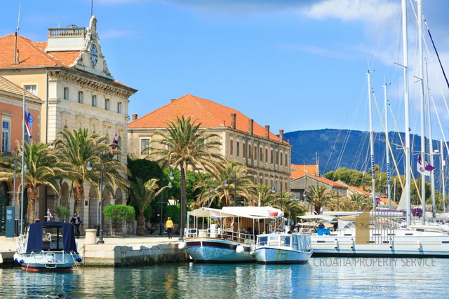 Atraktivno građevinsko zemljište  - Stari grad, otok Hvar!